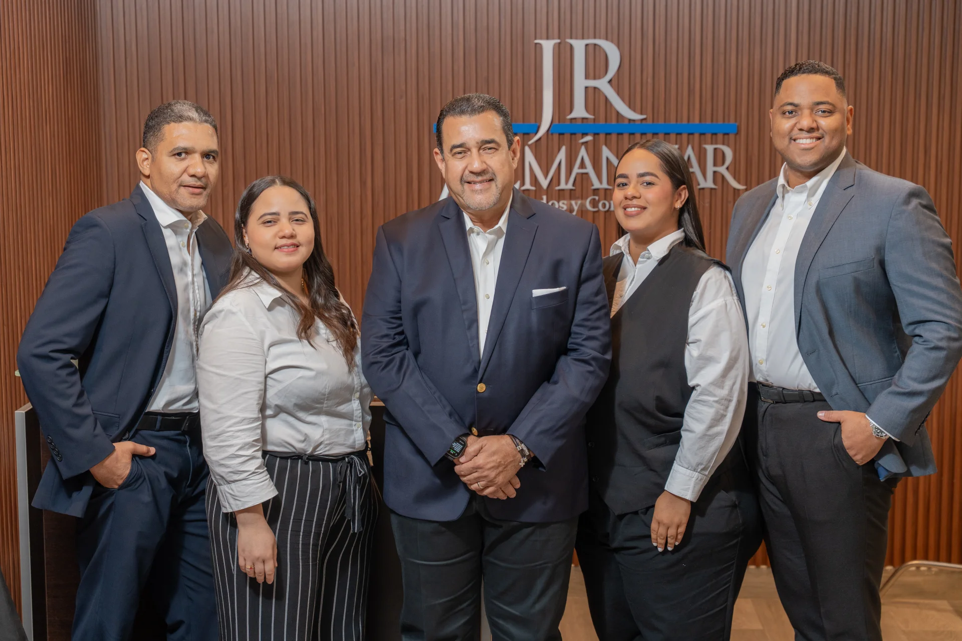 Socios de JR Almánzar Abogados y Consultores